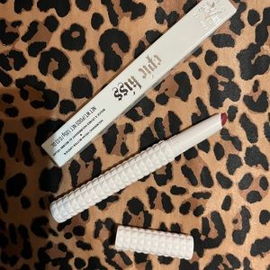 - KVD Epic Kiss in Ecofemist